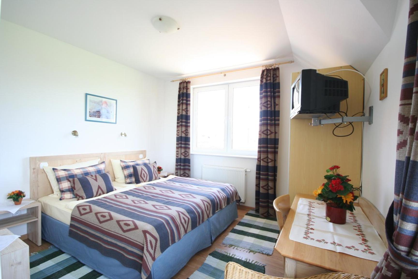 Dworek Leba I Domki Ranczo Itrich Room photo