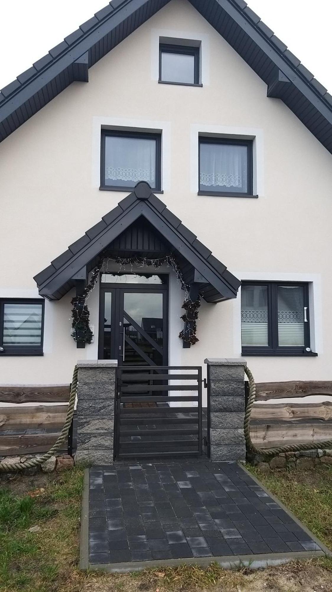 Dworek Leba I Domki Ranczo Itrich Exterior photo